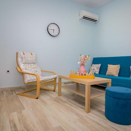 Zoe'S City Apartment Alexandroupoli Bagian luar foto