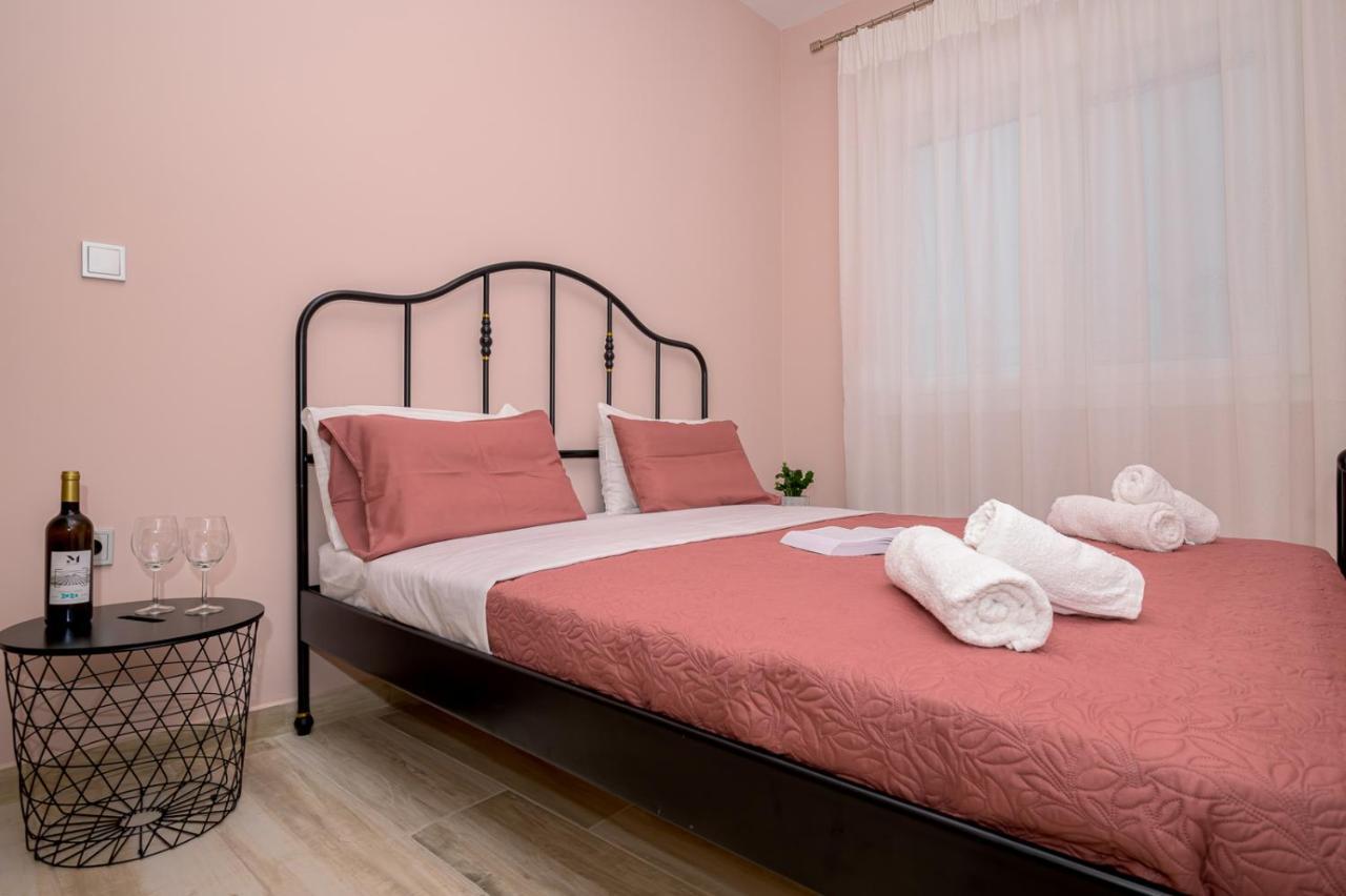Zoe'S City Apartment Alexandroupoli Bagian luar foto