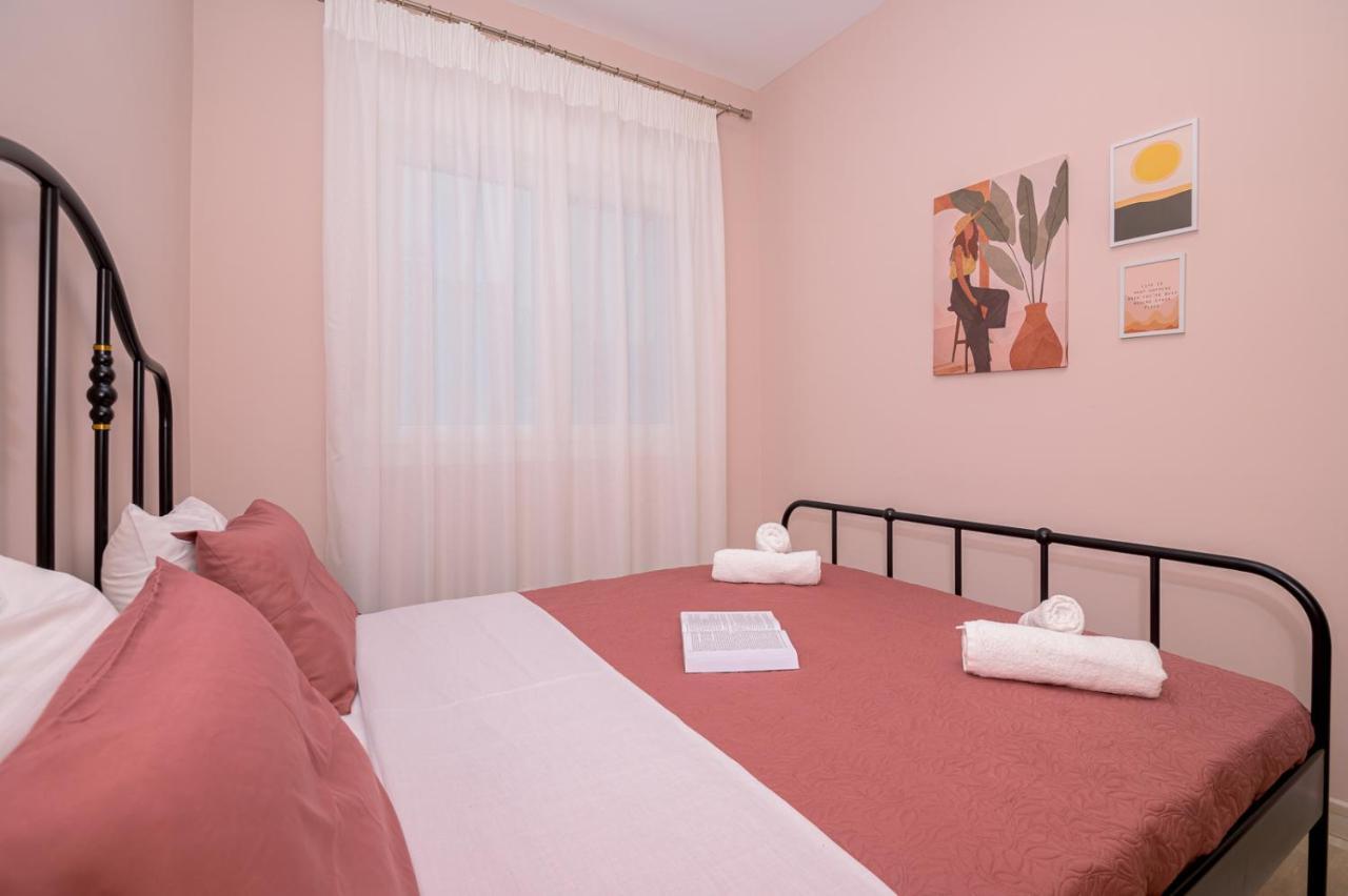 Zoe'S City Apartment Alexandroupoli Bagian luar foto